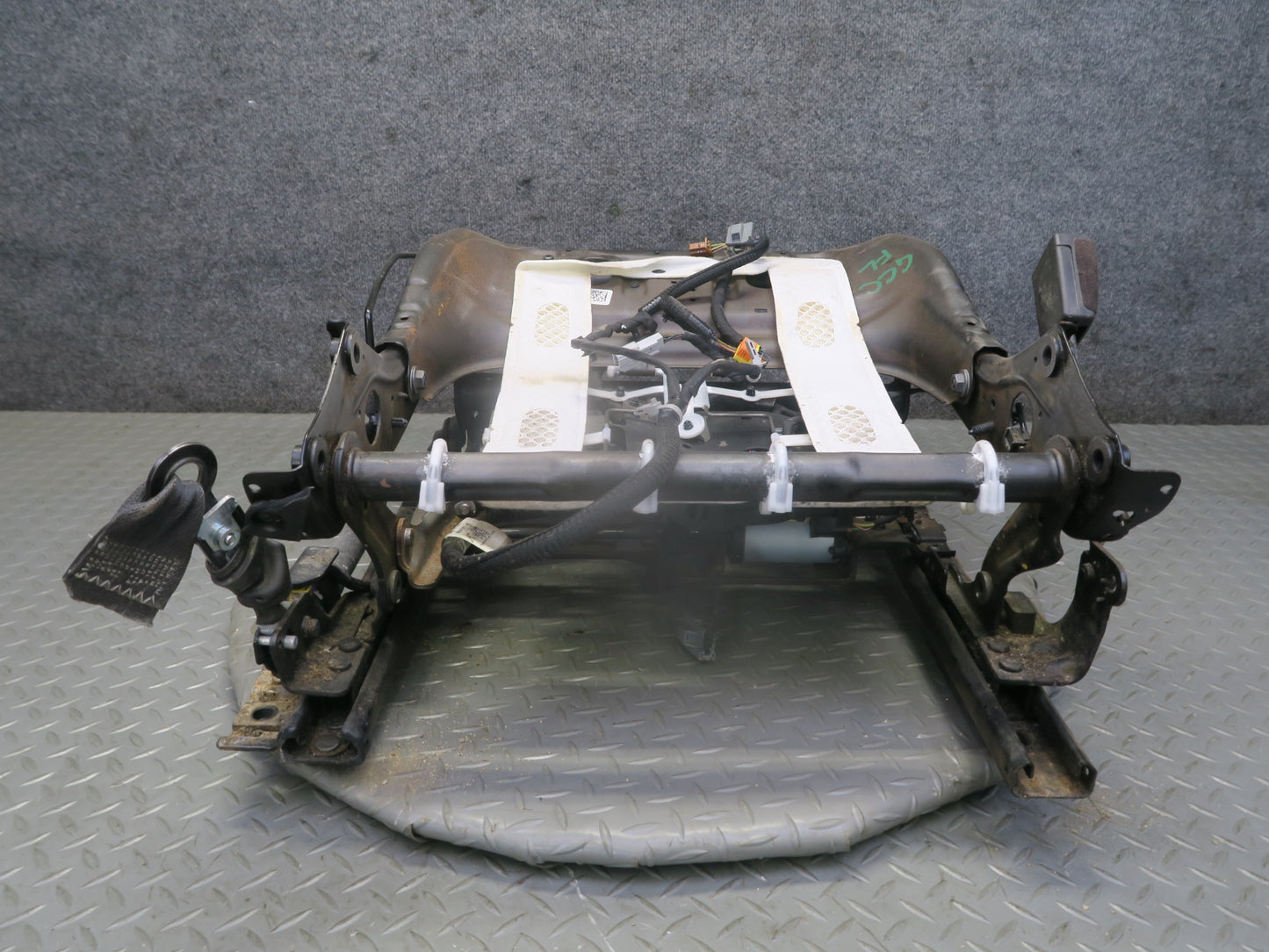 16-19 Chevrolet Camaro SS Front Left Seat Lower Frame Track Rail w Motors OEM