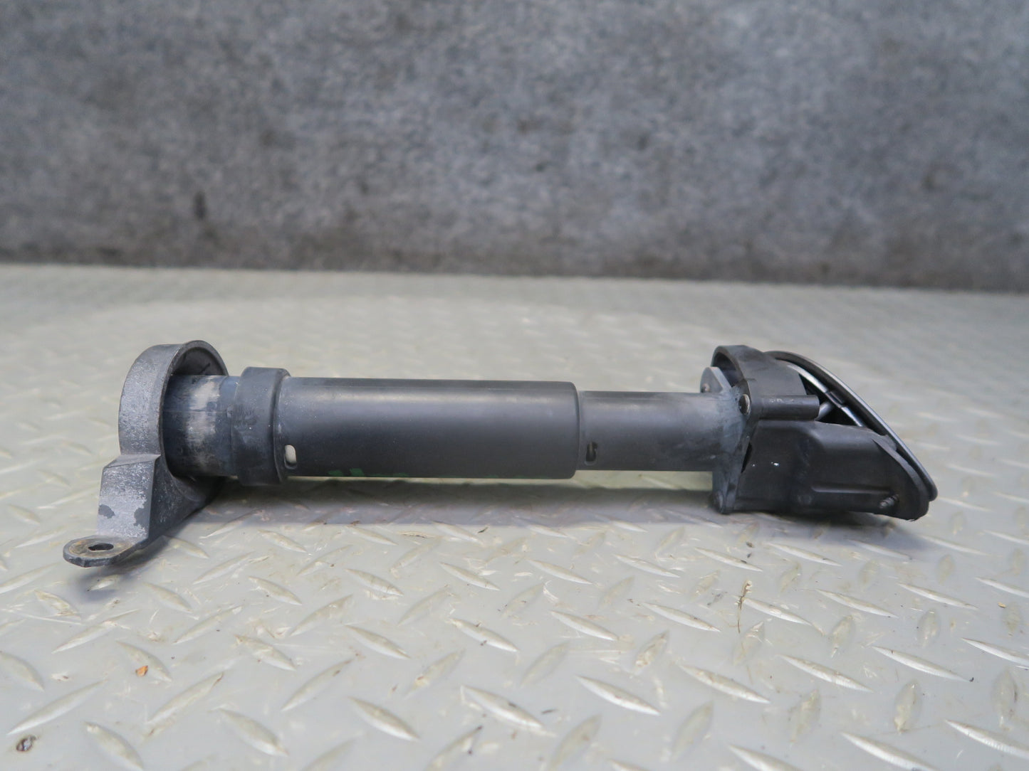 2003-2010 Porsche Cayenne 955 Front Right Headlight Washer Nozzle JET Spray