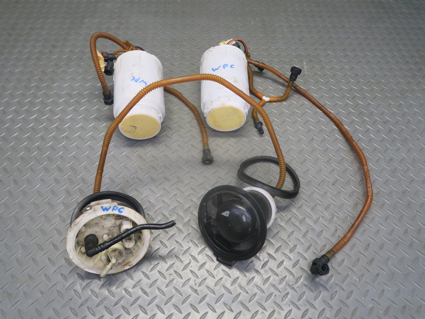 2003-2006 Porsche Cayenne 955 Turbo Fuel Pump Level Sensor Sending Unit Set