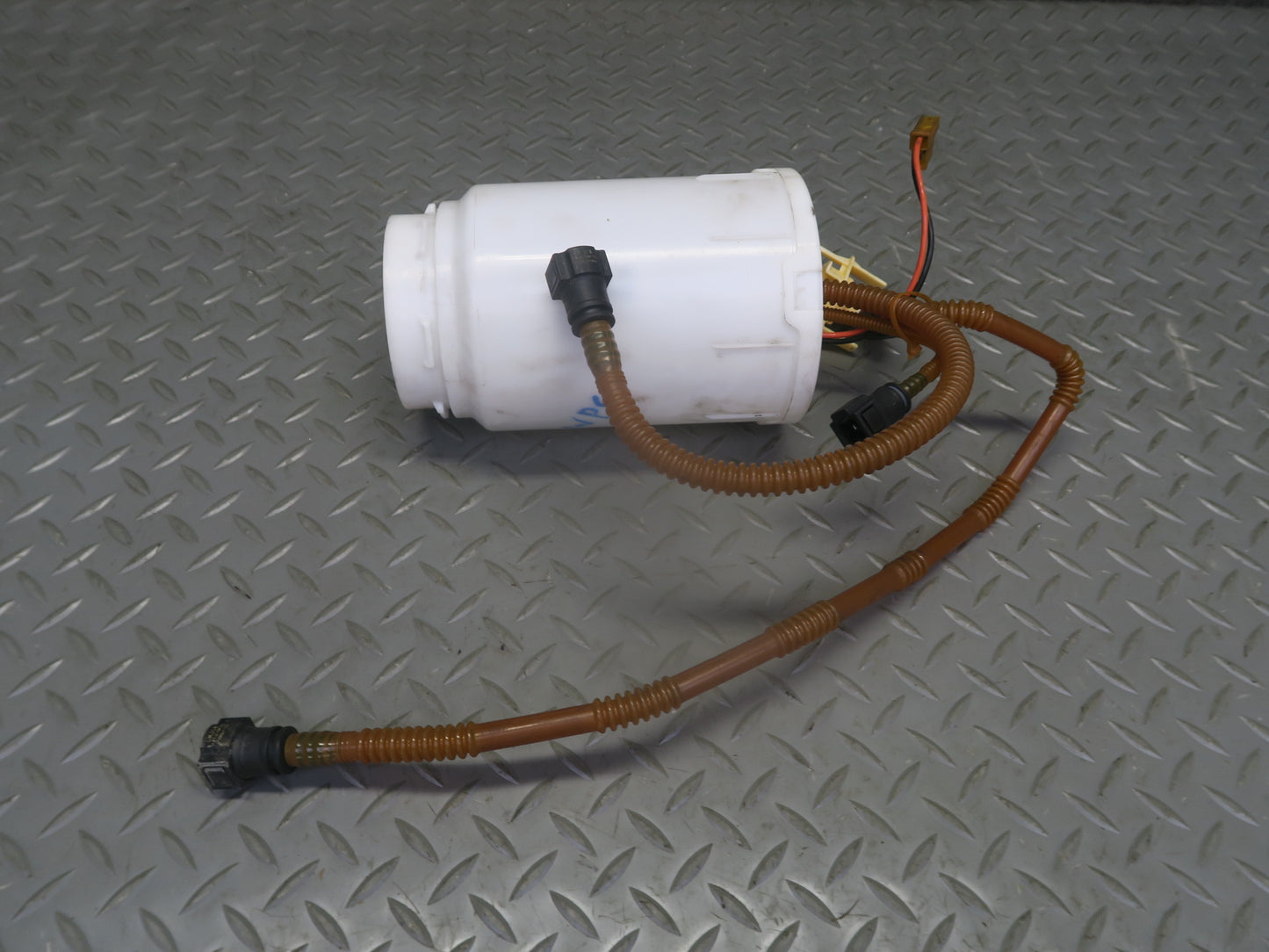 2003-2006 Porsche Cayenne 955 Turbo Fuel Pump Level Sensor Sending Unit Set