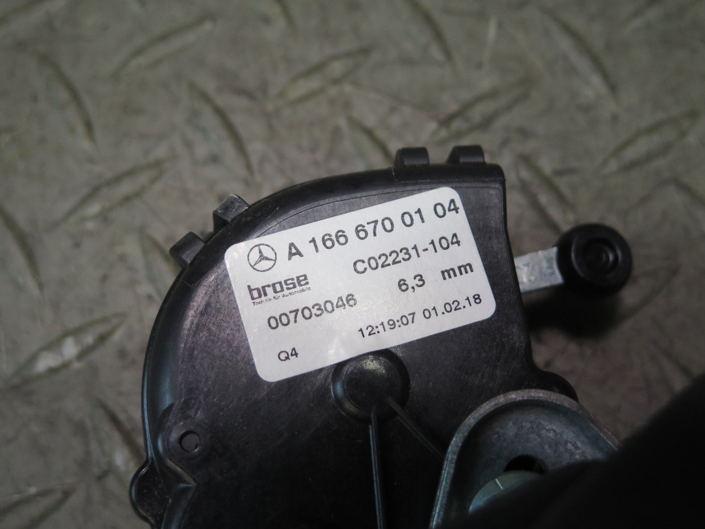 13-19 Mercedes X166 GLS450 Rear Left Right Quarter Window Regulator Motor Set
