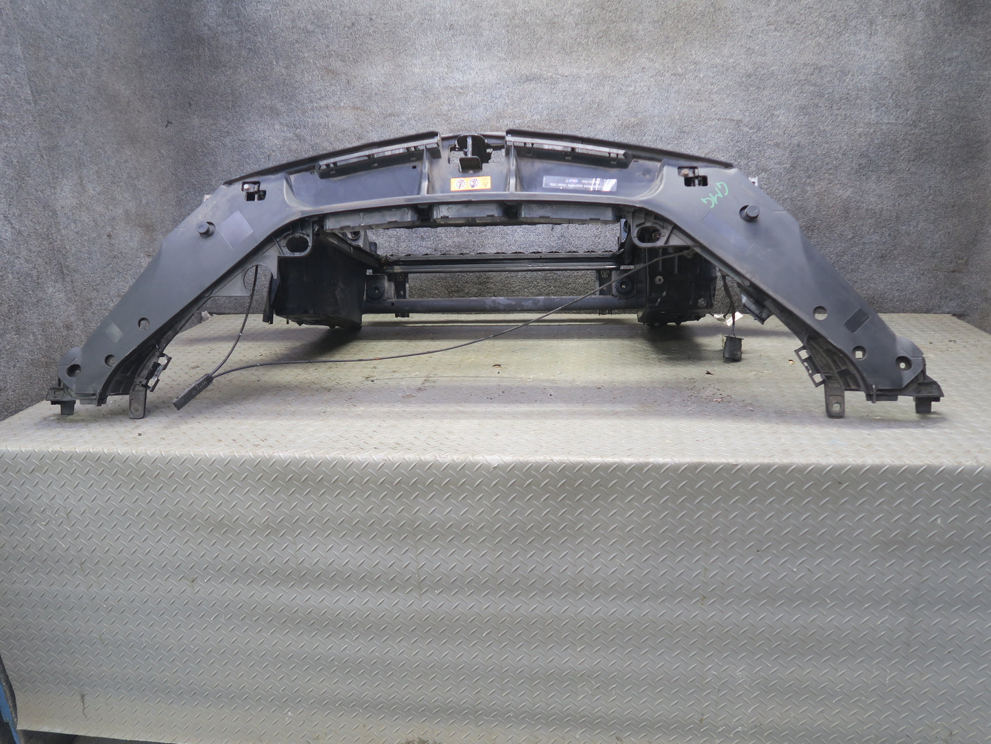 2013-2019 Mercedes X166 GLS450 Front Radiator Support Mount Bracket Panel