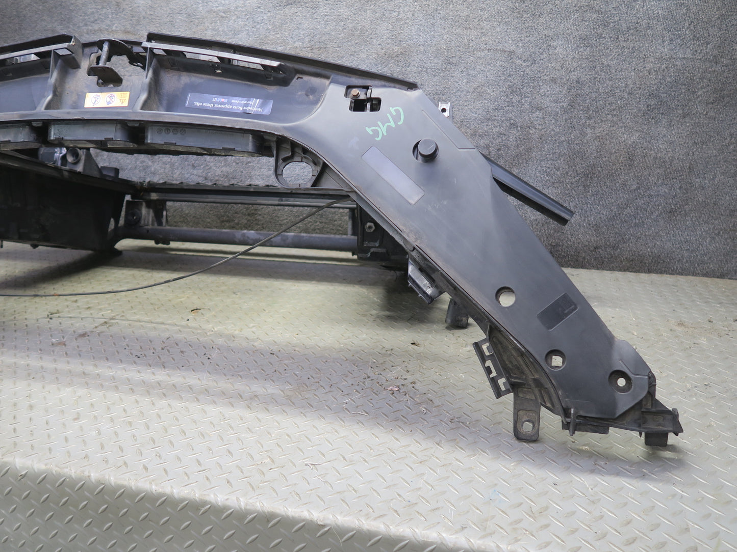 2013-2019 Mercedes X166 GLS450 Front Radiator Support Mount Bracket Panel