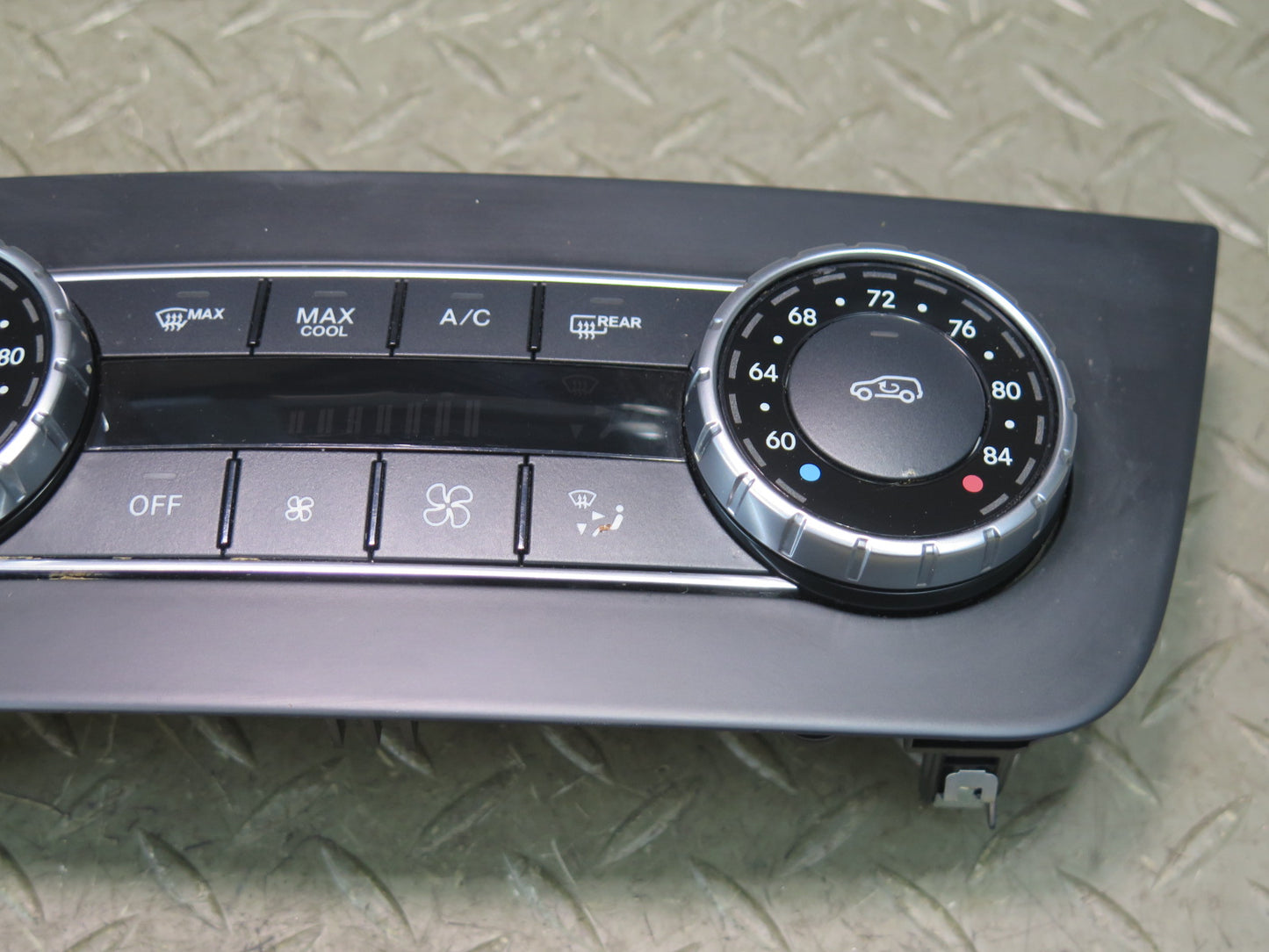 2017-2019 Mercedes X166 GLS450 Dash Hvac A/C Climate Control Switch Panel