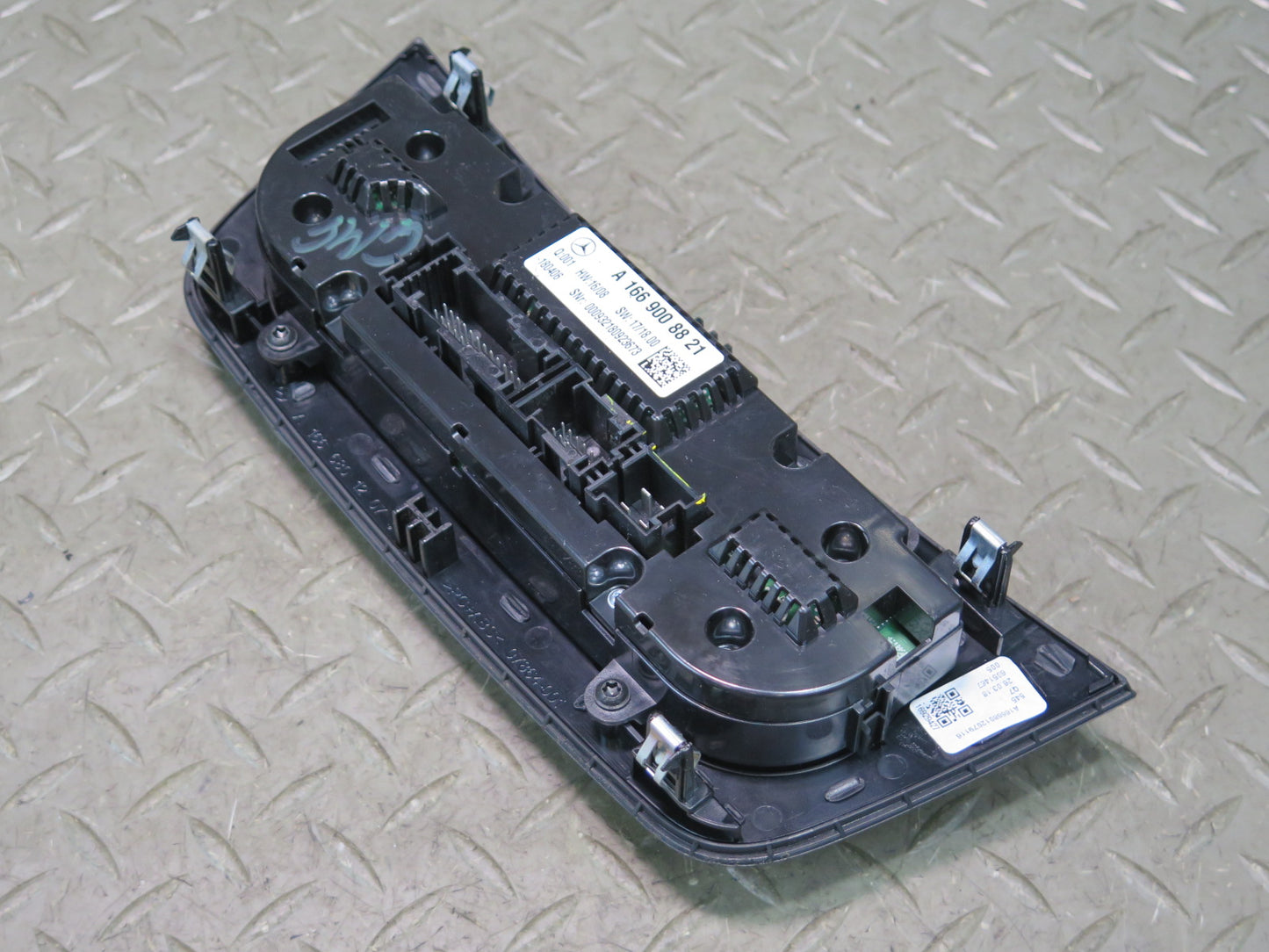 2017-2019 Mercedes X166 GLS450 Dash Hvac A/C Climate Control Switch Panel