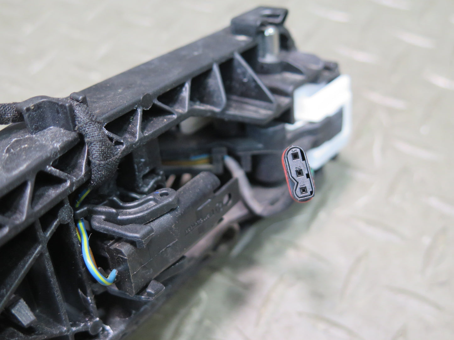 2017-2019 Mercedes X166 GLS450 Rear Left Driver Side Exterior Door Handle