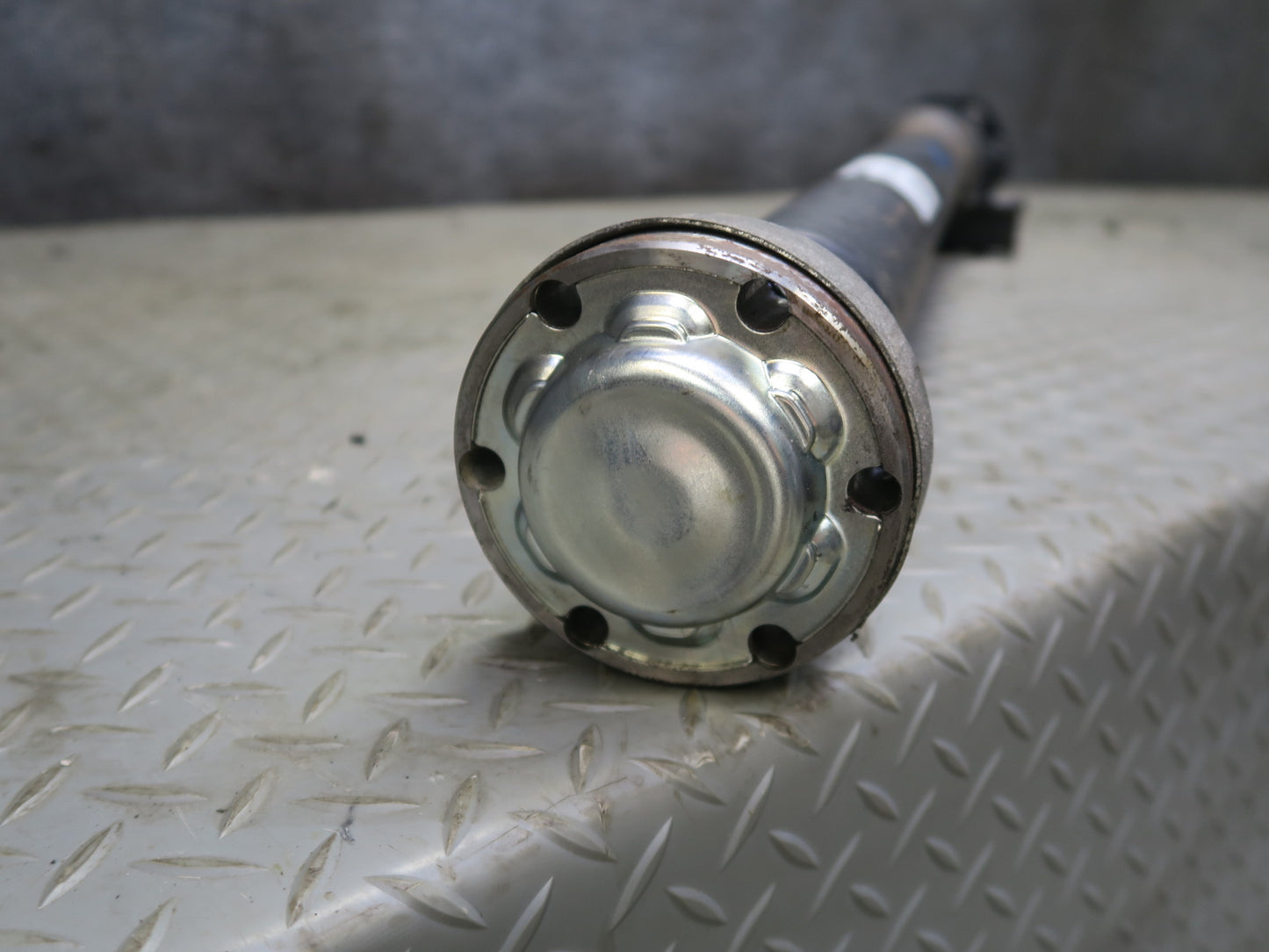 2003-2006 Porsche Cayenne 955 Turbo Rear Driveshaft Drive Shaft