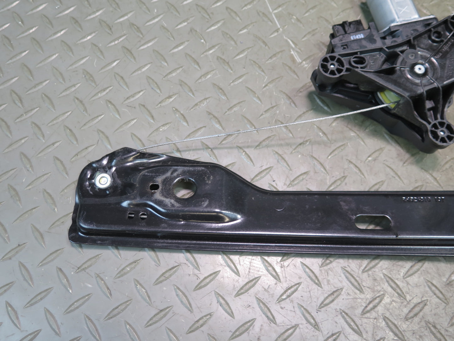 2017-2019 Mercedes X166 GLS450 Rear Right Side Door Window Regulator W/ Motor