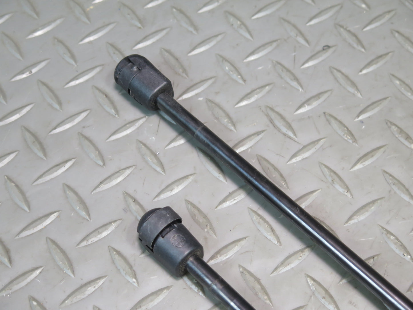 2017-2019 Mercedes X166 GLS450 Front Left & Right Hood Shock Support Set of 2