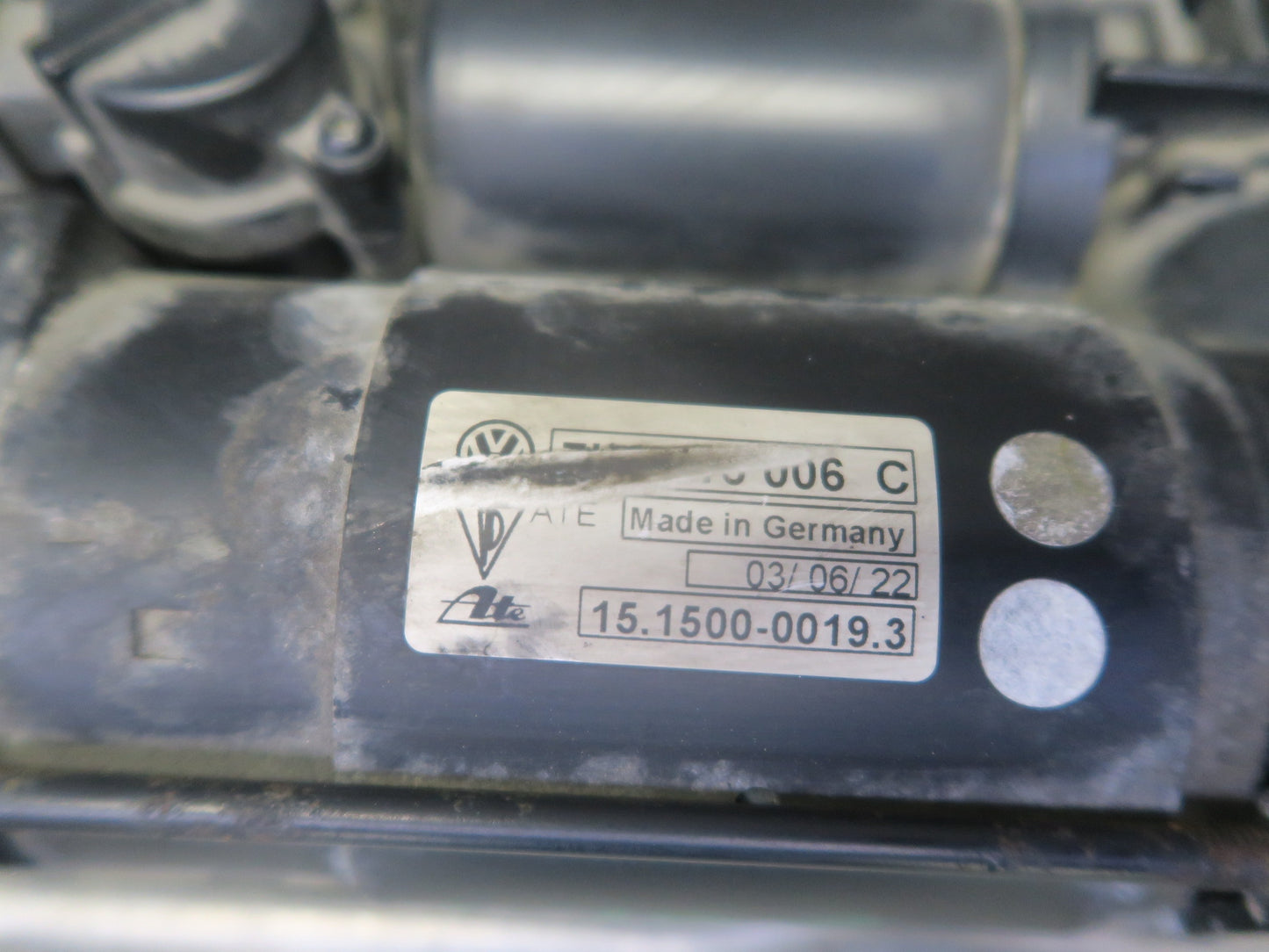 2003-2010 Porsche Cayenne 955 Air Suspension Compressor Pump 7L0616007