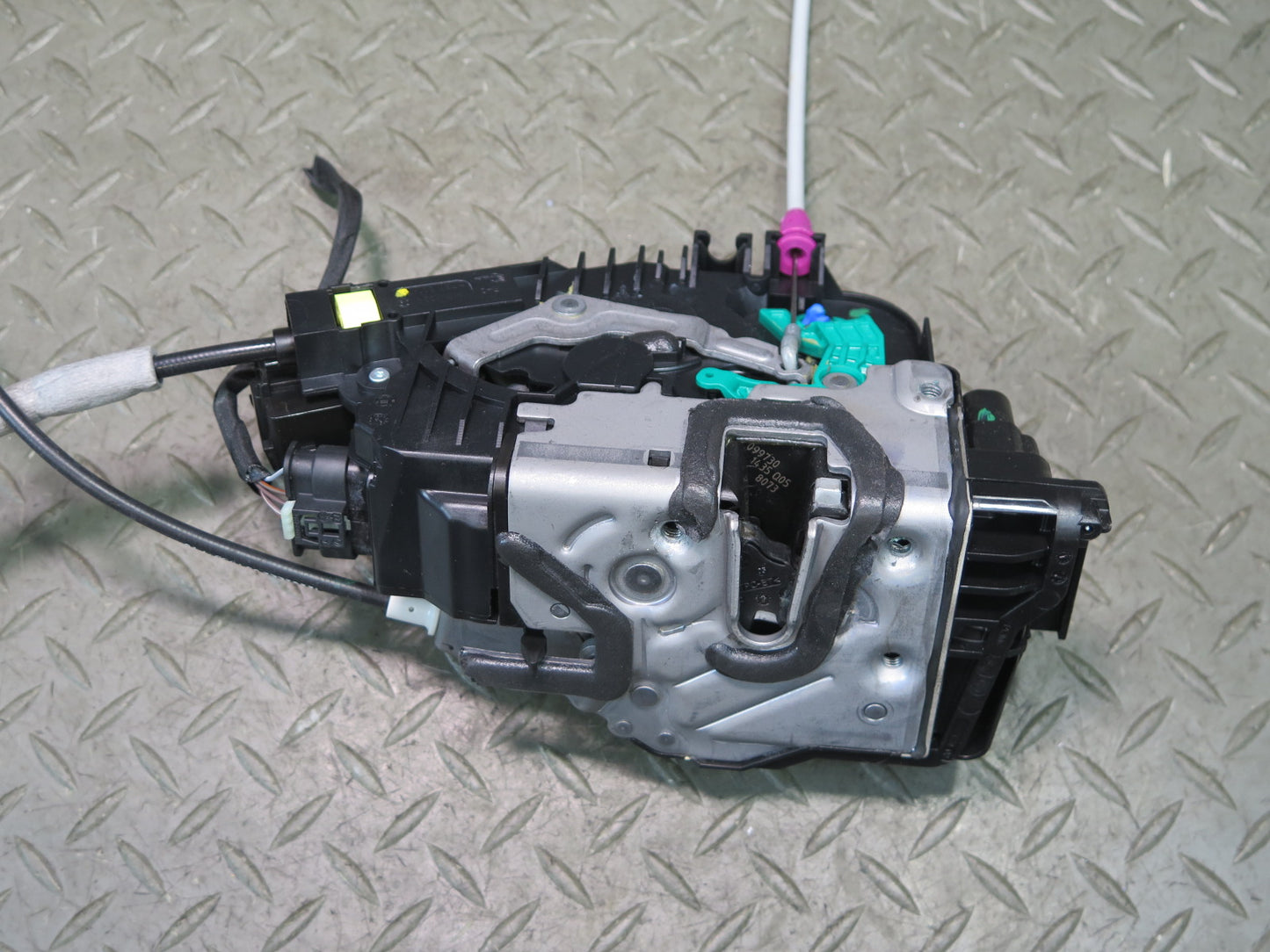 2013-2019 Mercedes X166 GLS450 Rear Right Door Lock Latch Actuator Soft Close