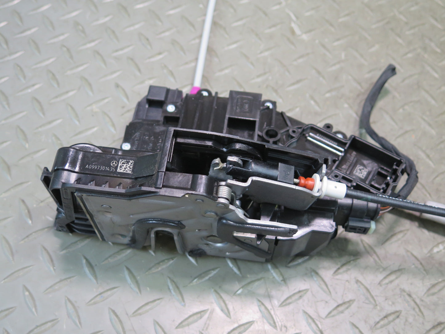 2013-2019 Mercedes X166 GLS450 Rear Right Door Lock Latch Actuator Soft Close