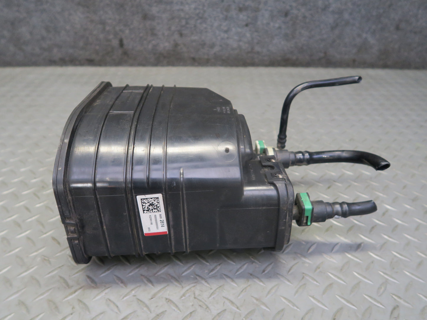 16-24 Chevrolet Camaro SS Fuel Evap Vapor Charcoal Canister 84082814 OEM