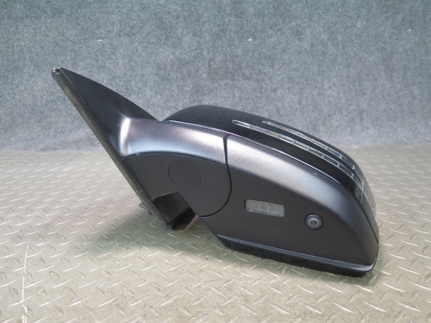 17-19 Mercedes X166 GLS450 Left Door Exterior Side View Power Mirror W/ Camera