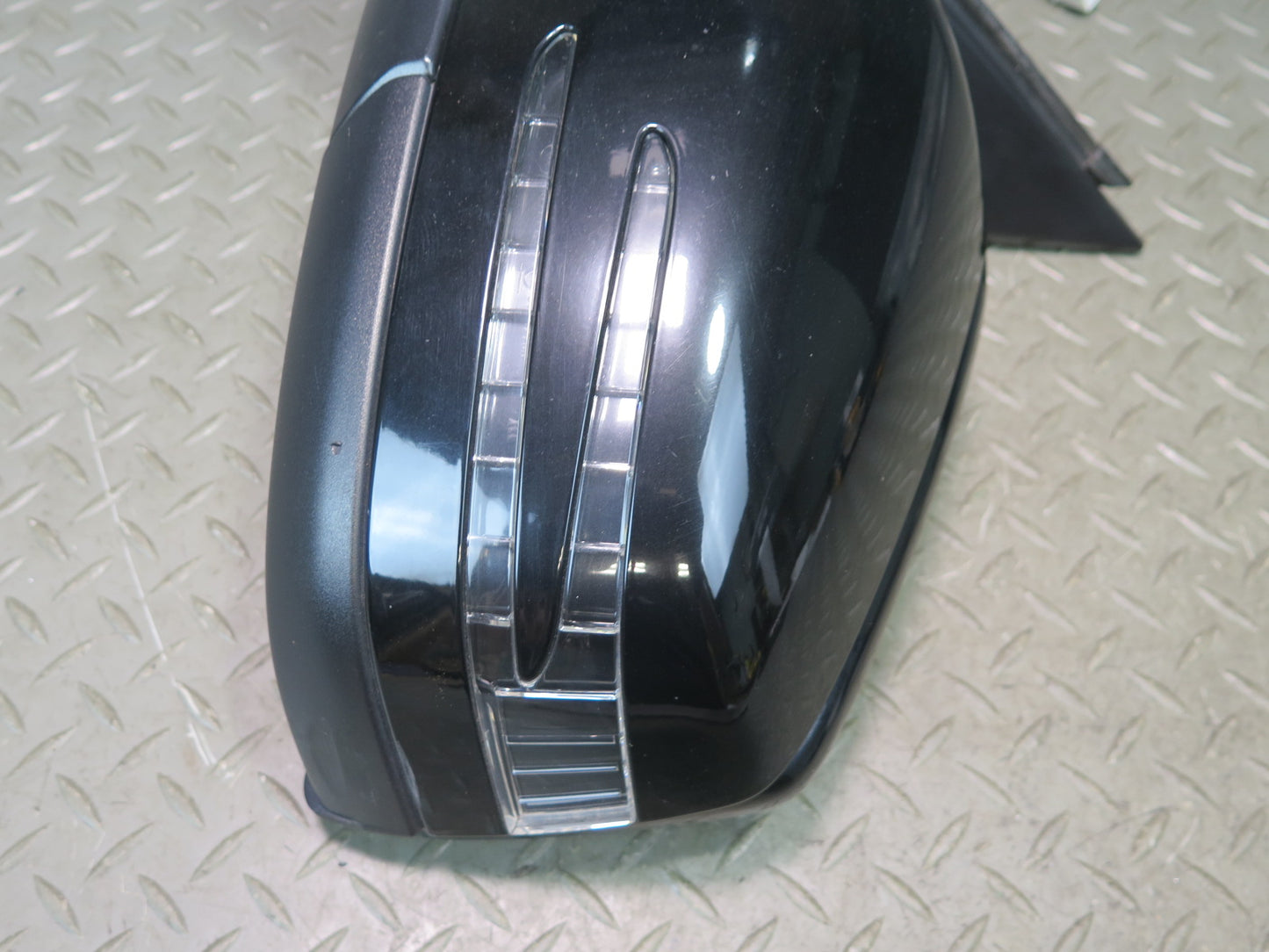 17-19 Mercedes X166 GLS450 Left Door Exterior Side View Power Mirror W/ Camera