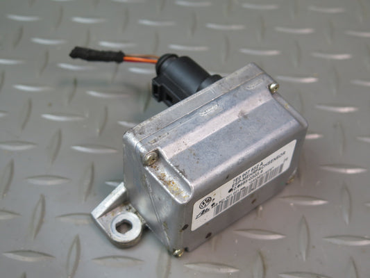 2003-2006 Porsche Cayenne 955 Turbo YAW Turn Rate Acceleration Speed Sensor