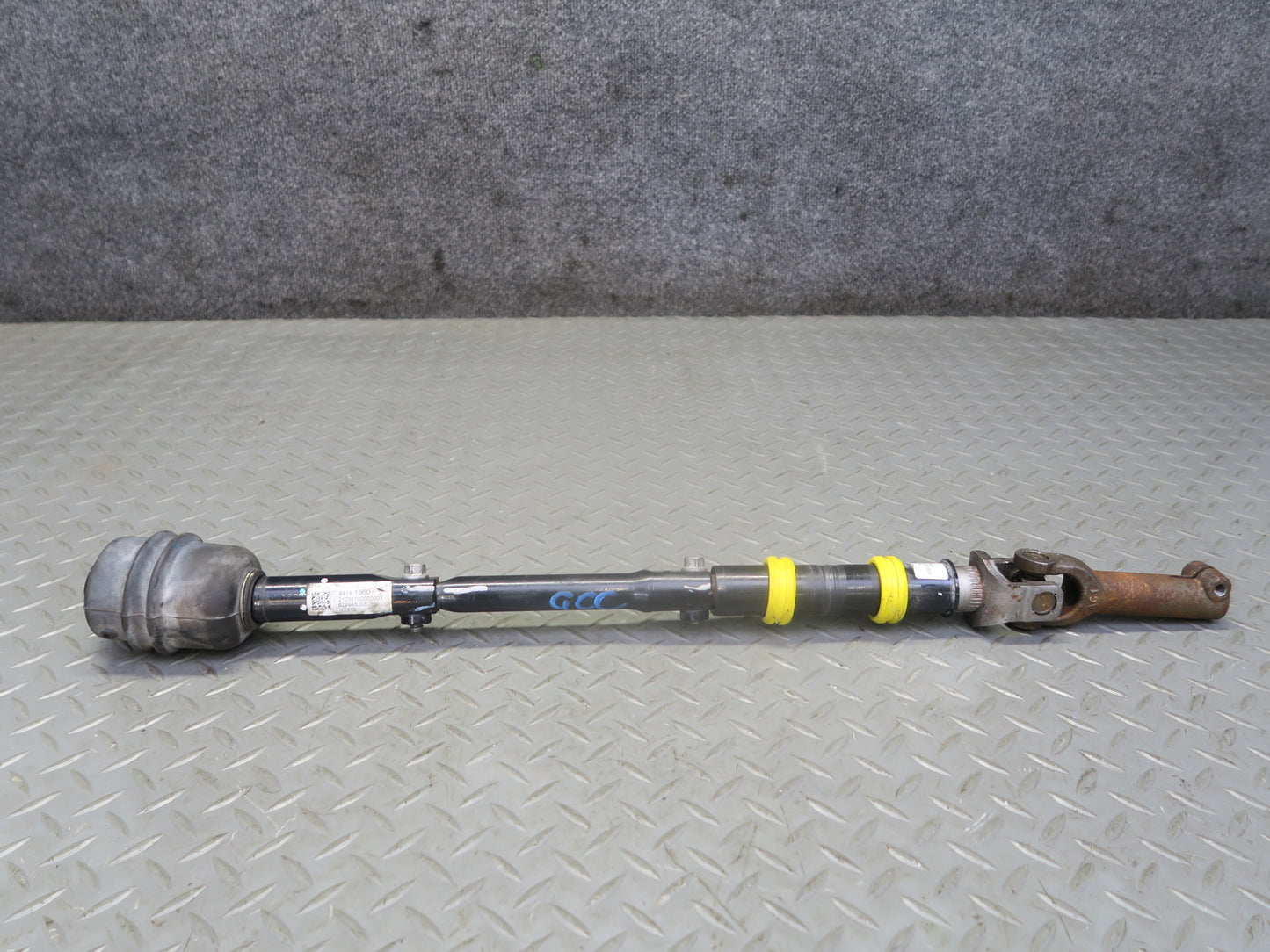 16-24 Chevrolet Camaro SS Steering Column Intermediate Shaft 84181960 OEM