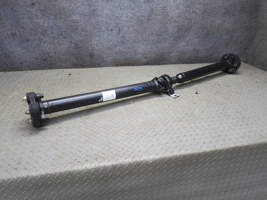 16-24 Chevrolet Camaro SS LT1 6.2L A/T Rear Drive Shaft Drievshaft 84307000 OEM