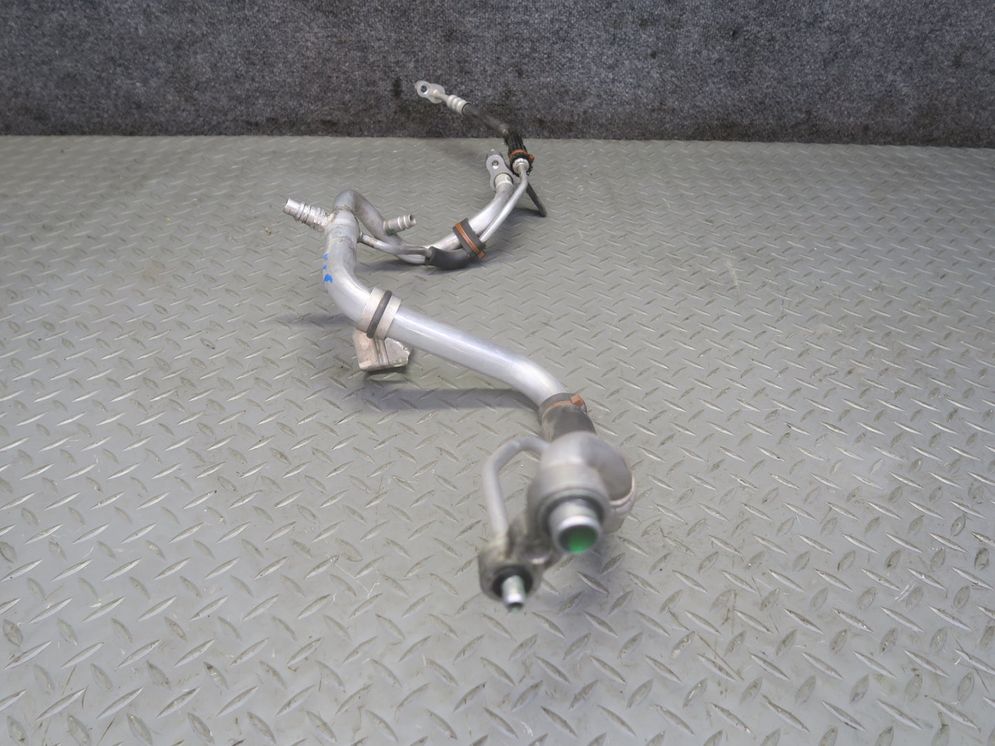 16-24 Chevrolet Camaro SS 6.2L A/C Air Condition Hose Pipe Line Set of 2 OEM