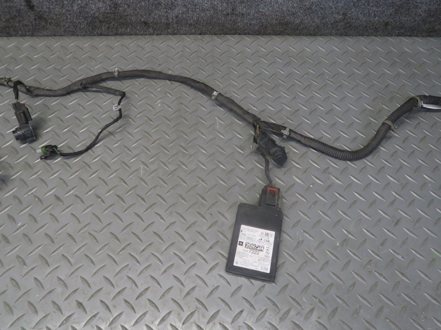 16-18 Chevrolet Camaro SS Rear License Plate Lamp AND Object Sensor Wiring OEM