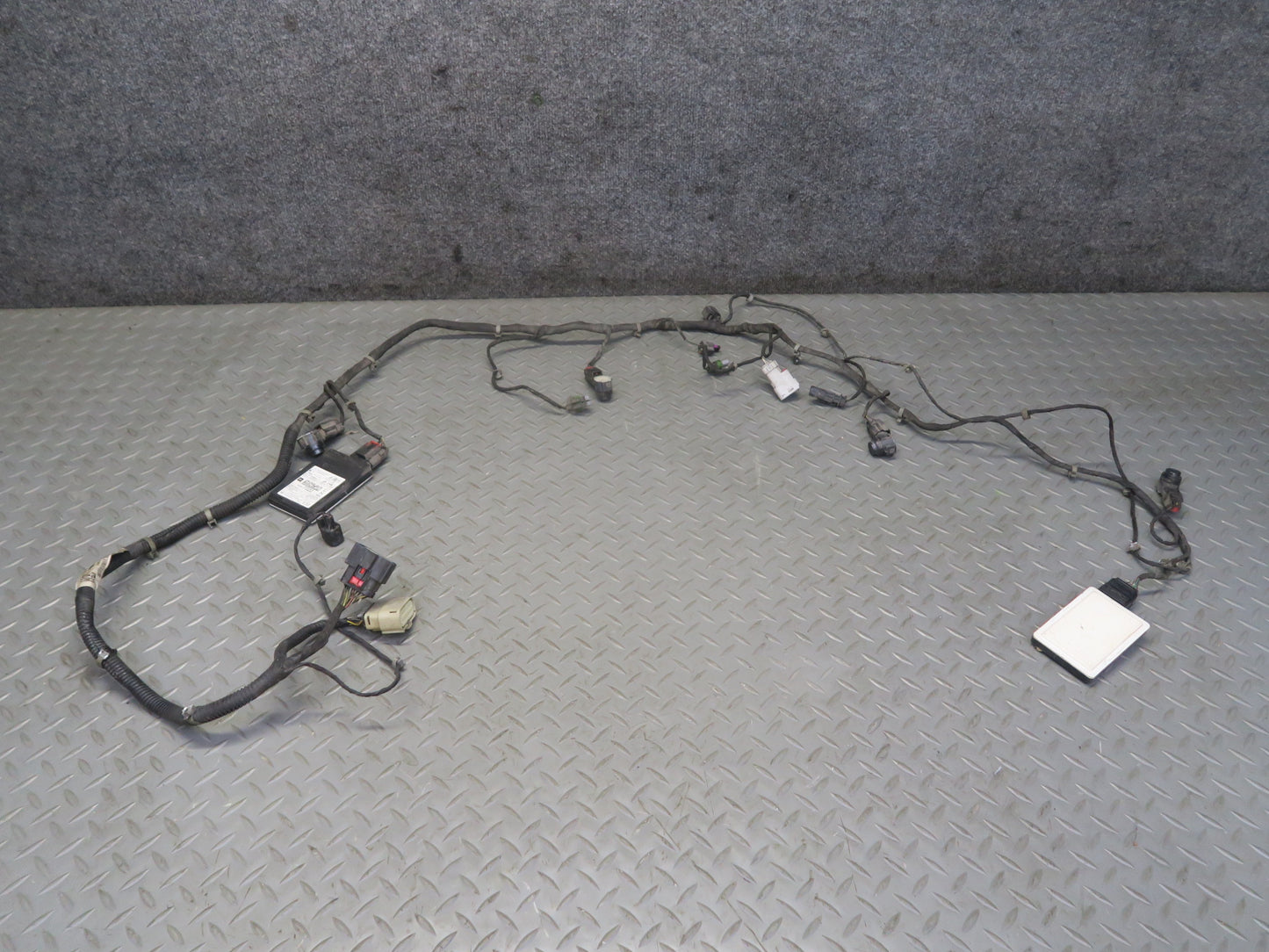 16-18 Chevrolet Camaro SS Rear License Plate Lamp AND Object Sensor Wiring OEM