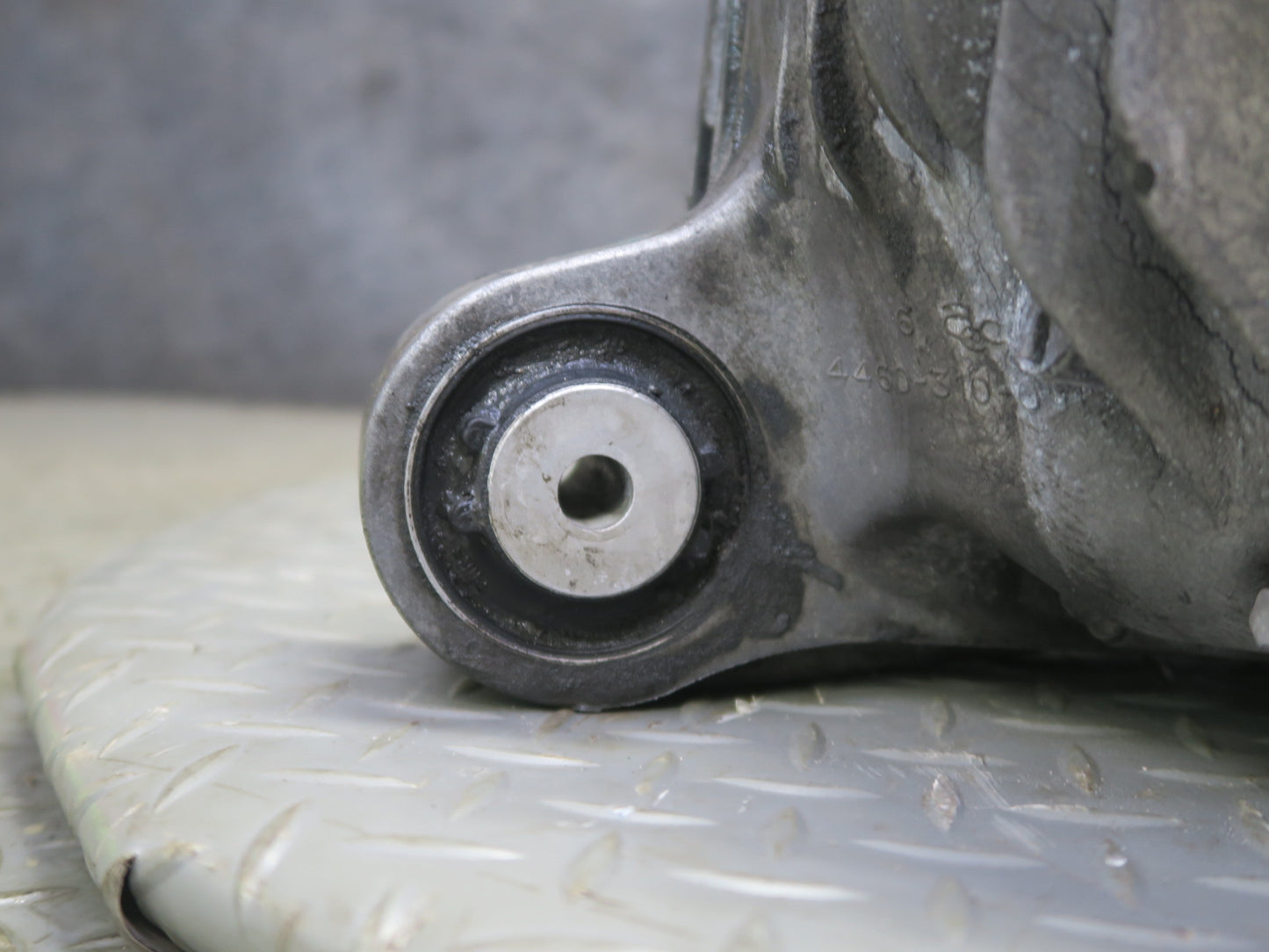 10-11 Mercedes W164 ML350 AWD Diesel Front Differential Carrier 3.45 Ratio OEM