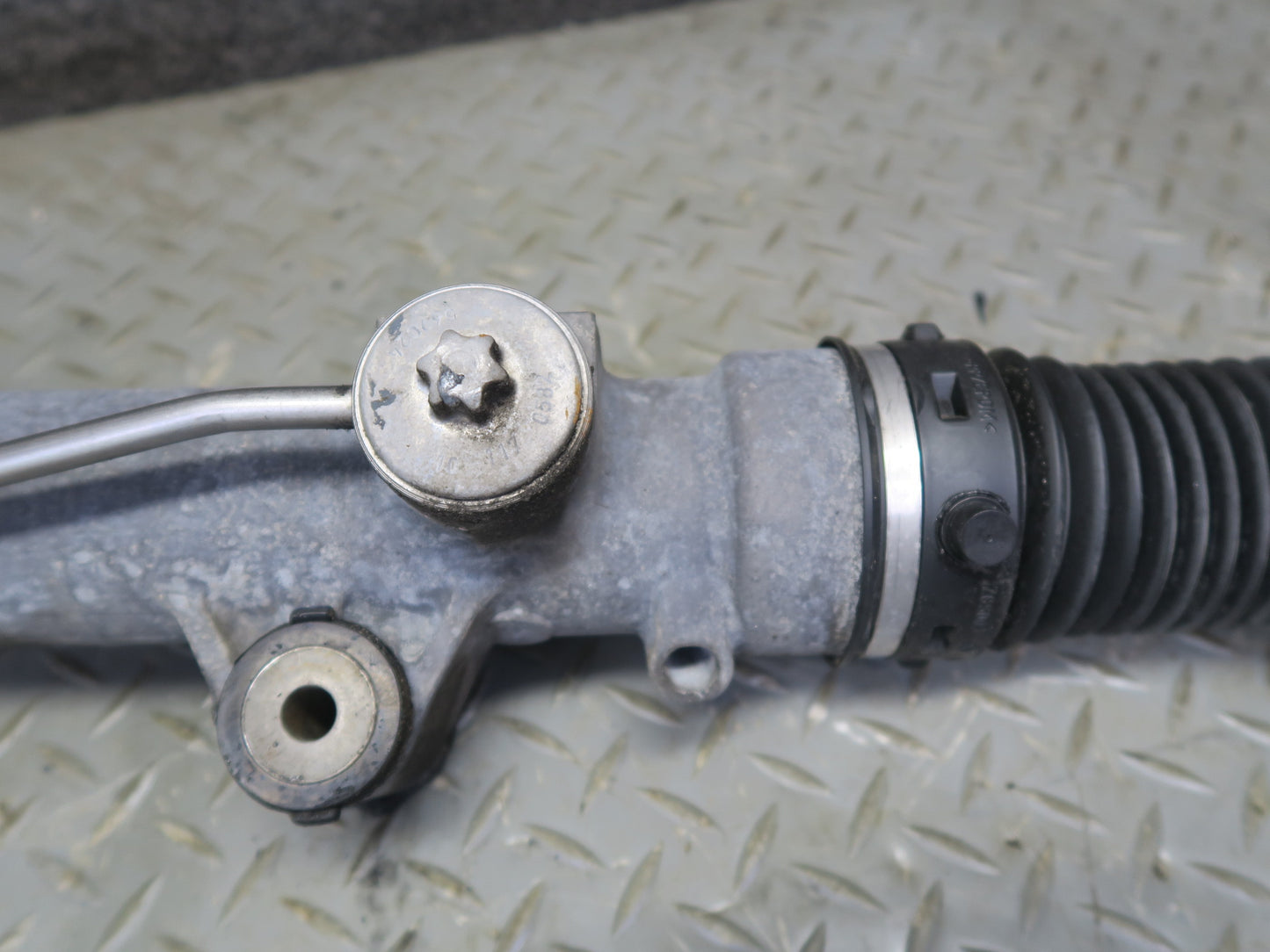 07-11 Mercedes W164 ML350 AWD Power Steering Rack & Pinion 1644600500 OEM