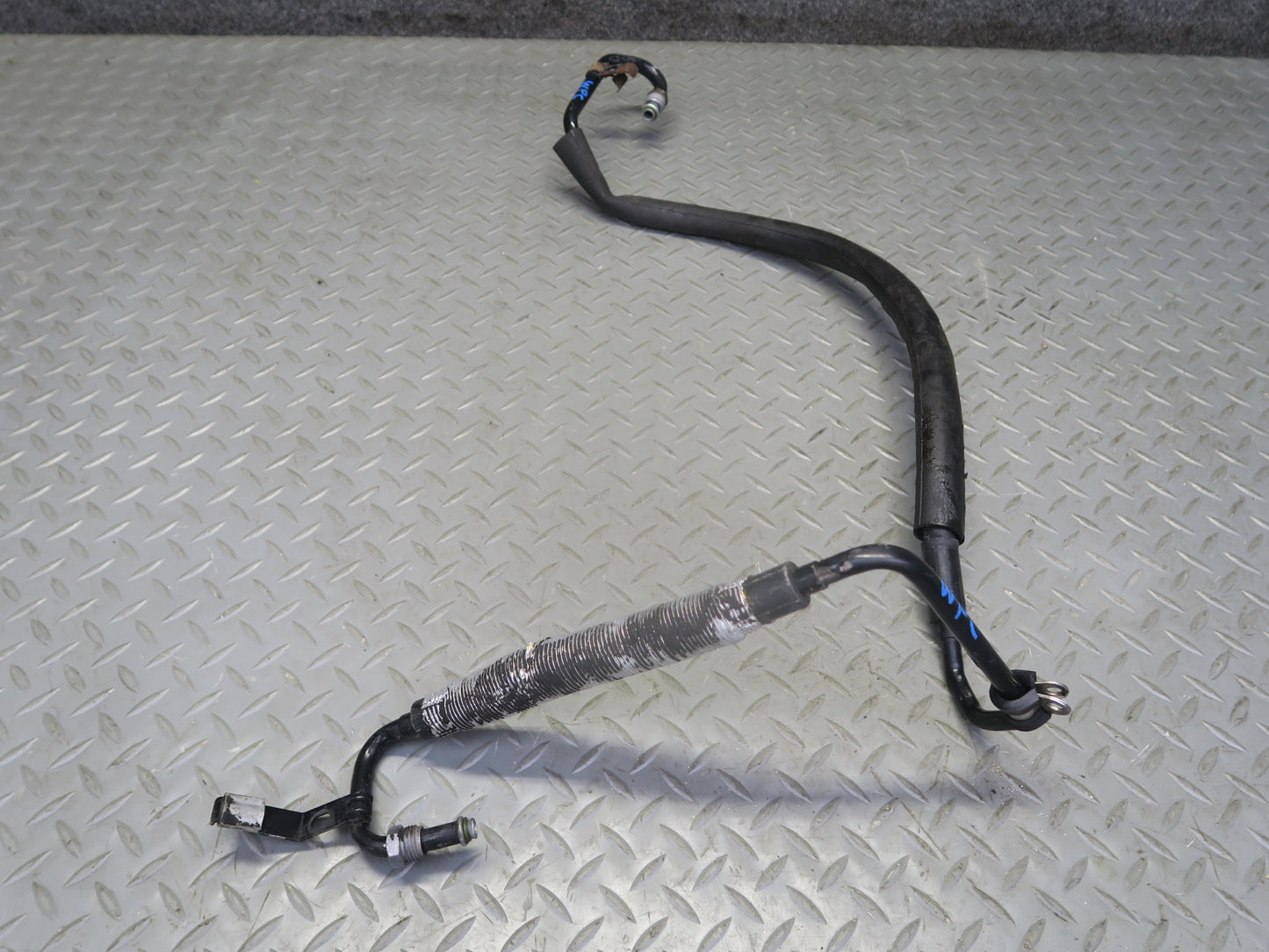 2003-2006 Porsche Cayenne 955 Power Steering Hose Pipe Line Set OEM