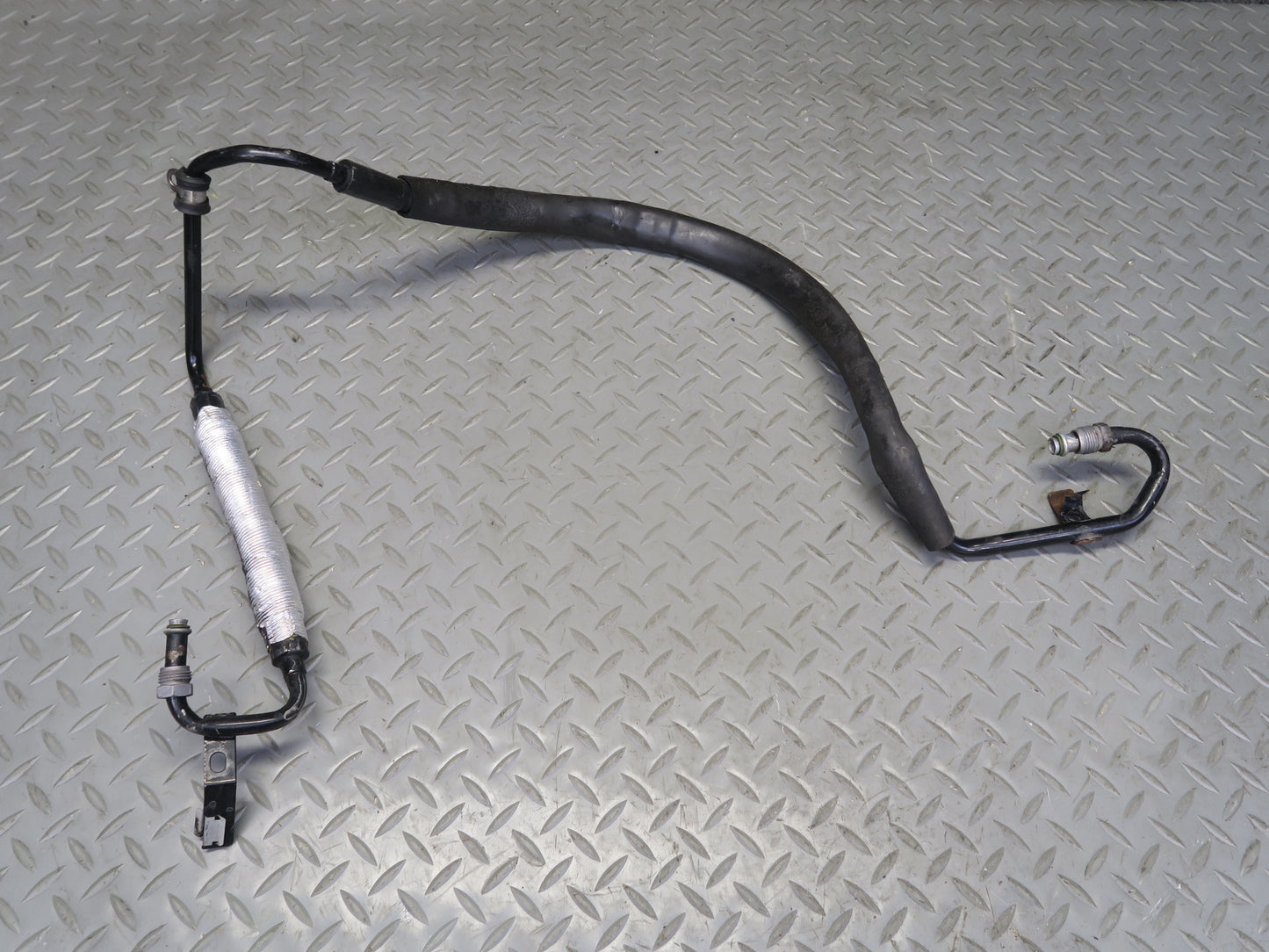 2003-2006 Porsche Cayenne 955 Power Steering Hose Pipe Line Set OEM