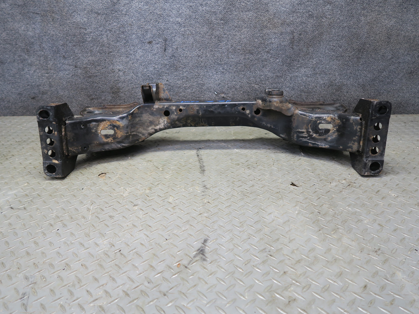 03-09 Nissan 350Z Z33 Front Suspension Subframe Crossmember Carrier 34K Mile OEM