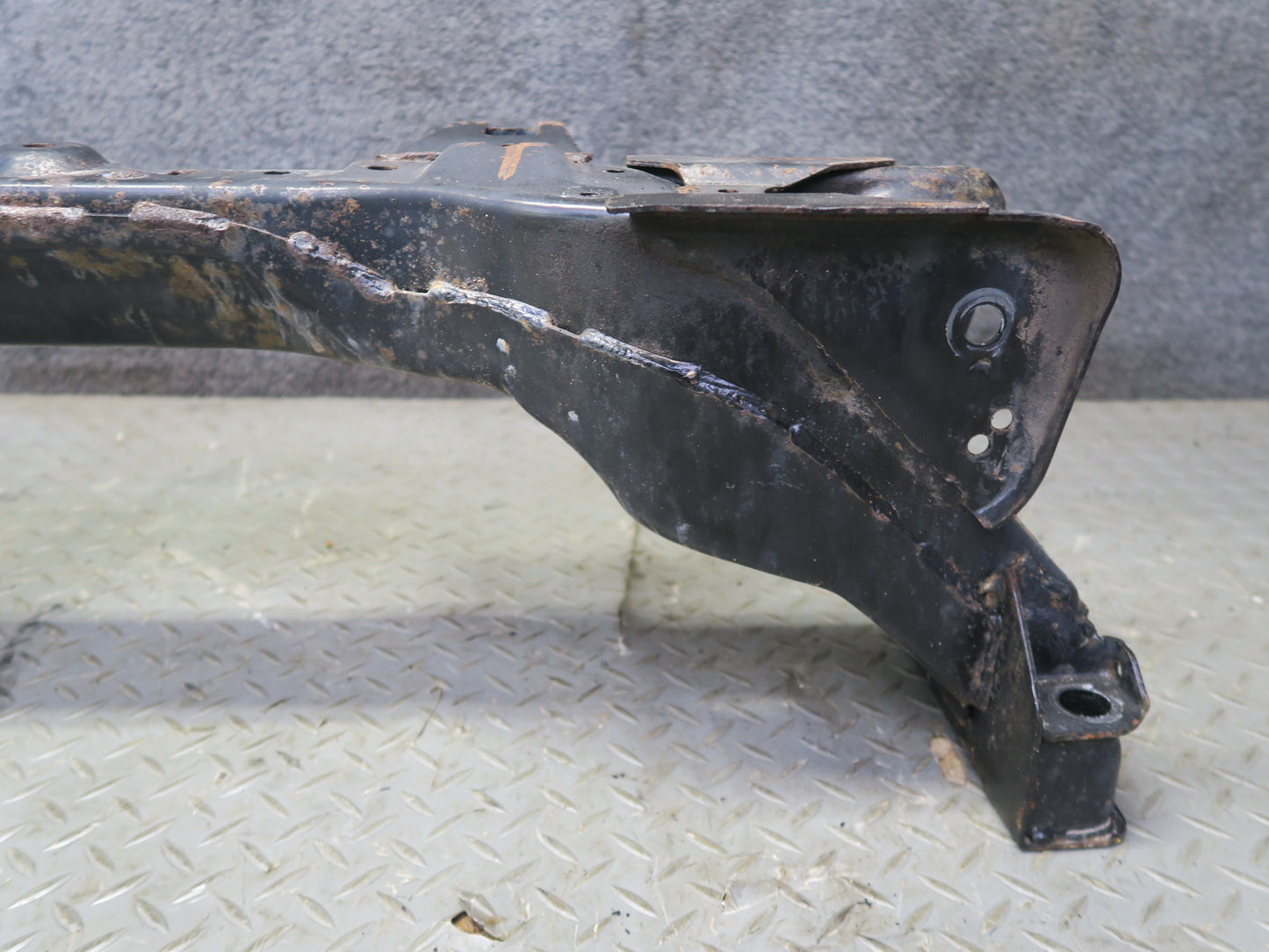 03-09 Nissan 350Z Z33 Front Suspension Subframe Crossmember Carrier 34K Mile OEM