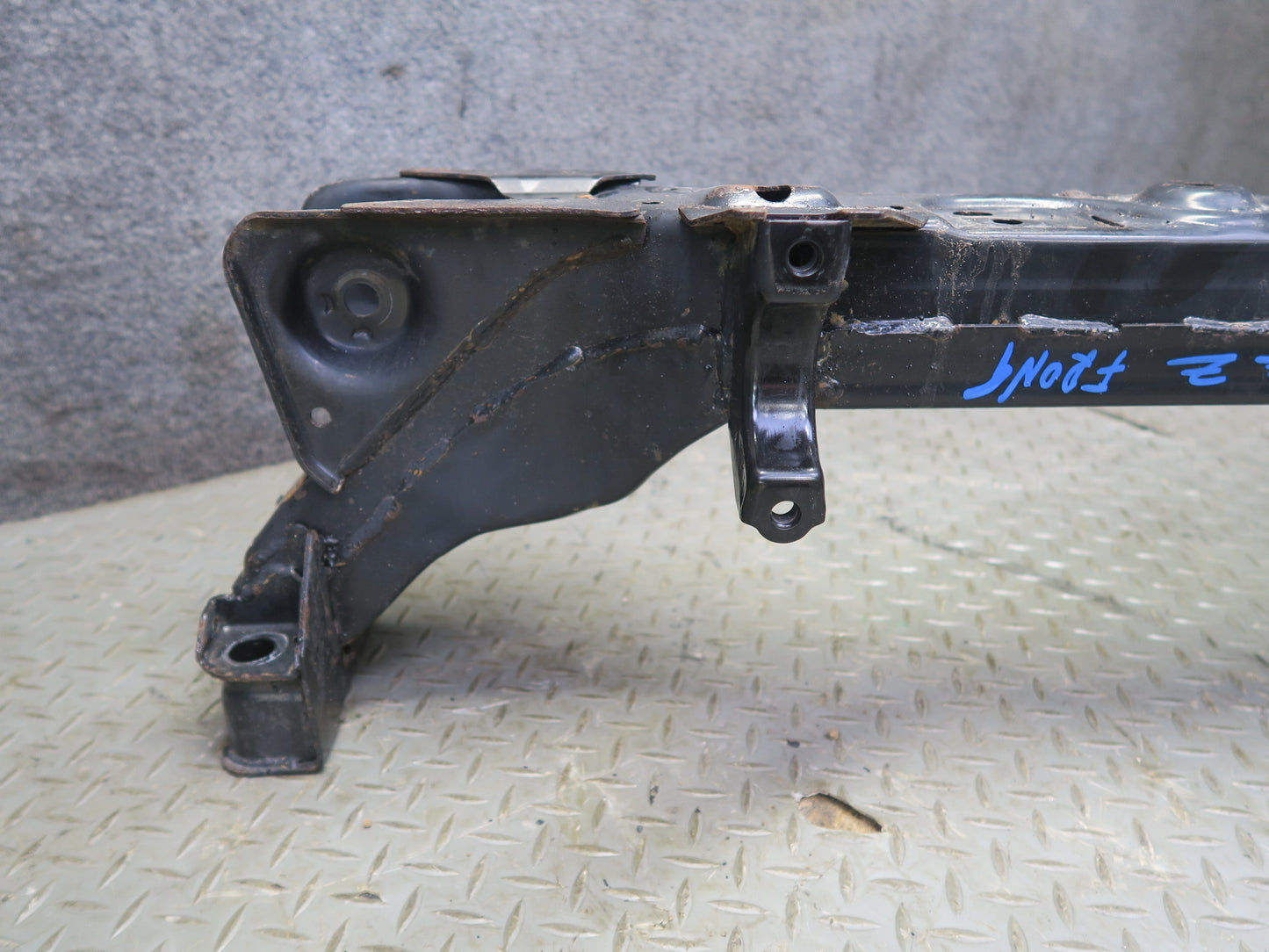 03-09 Nissan 350Z Z33 Front Suspension Subframe Crossmember Carrier 34K Mile OEM