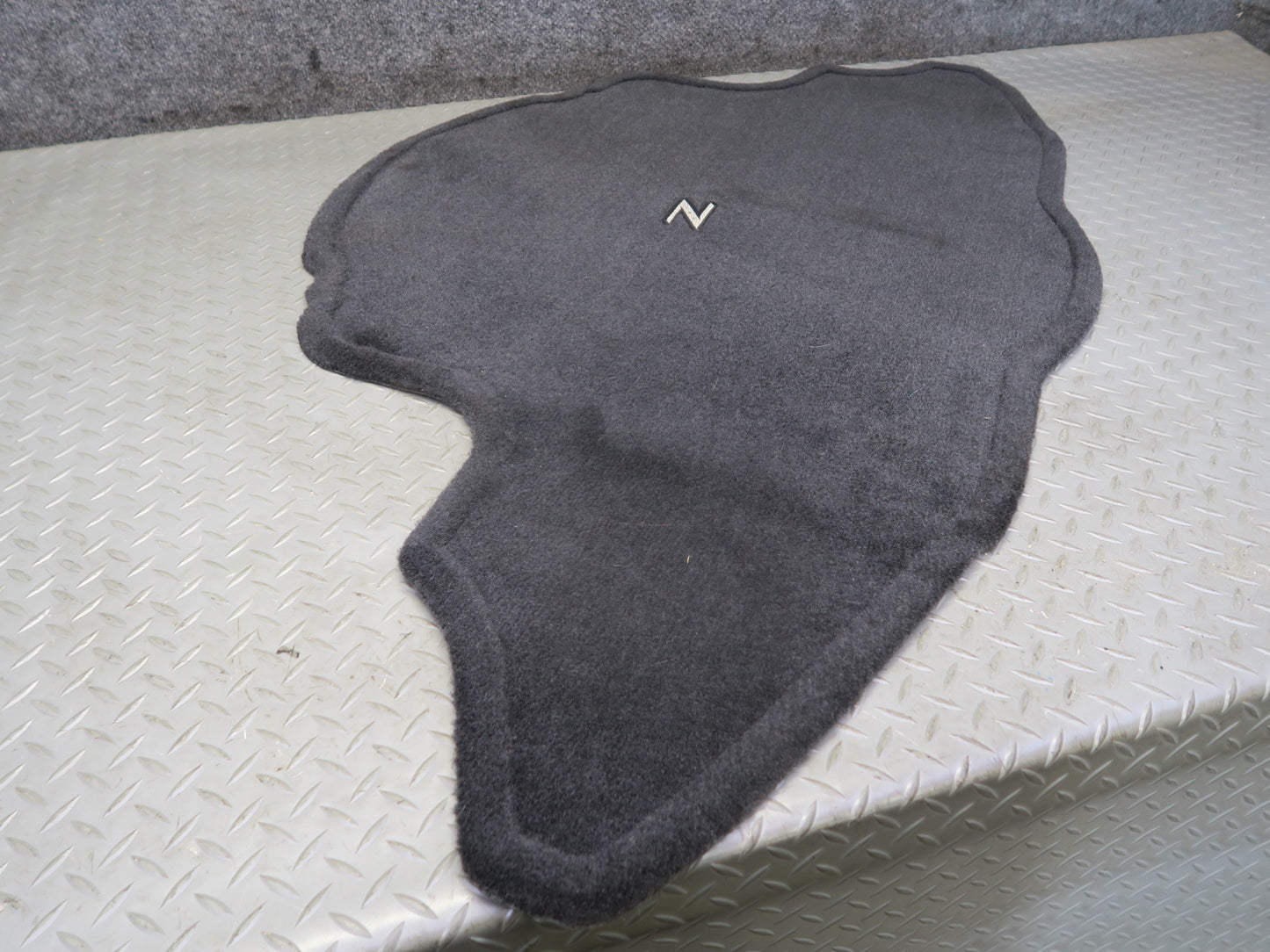 04-09 Nissan Z33 350Z Convertible Rear Trunk Carpet MAT Black 999E3-ZQ000 OEM