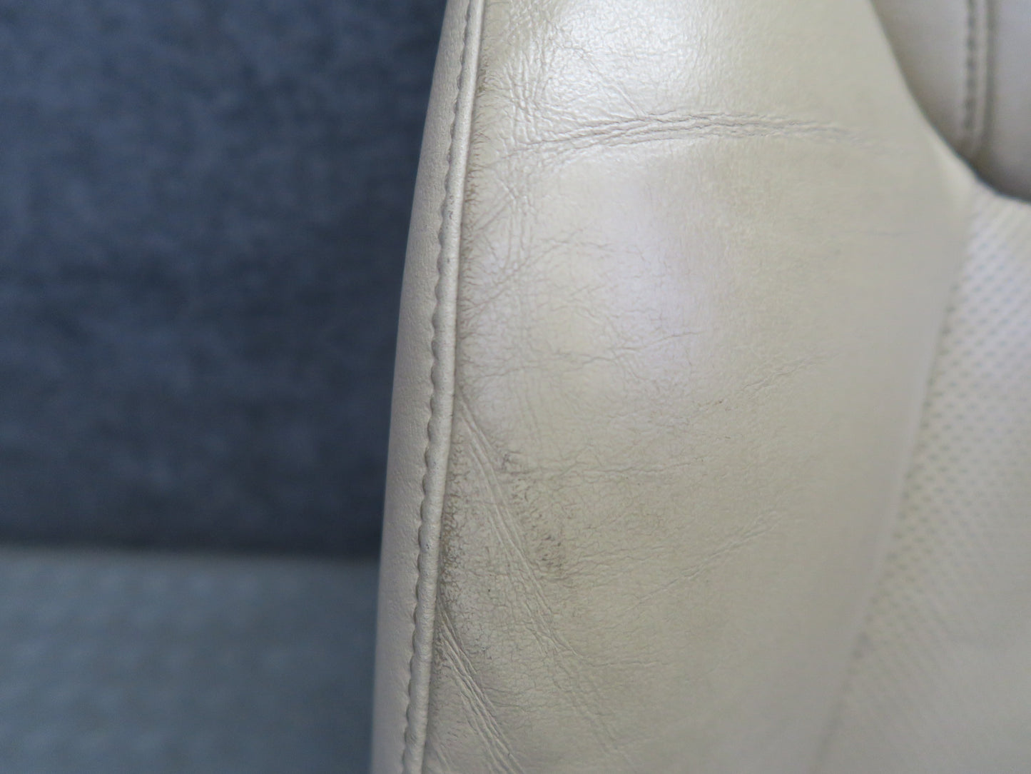 2008-2010 Lexus URJ201L LX570 Front Left Side Leather Seat Upper Cushion