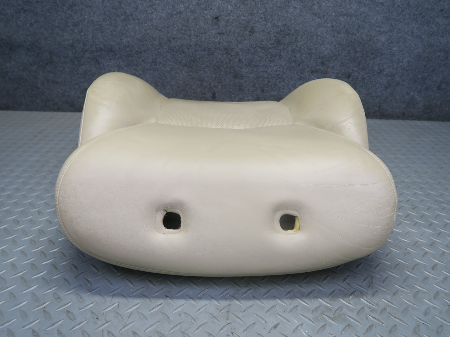 2008-2010 Lexus URJ201L LX570 Front Left Side Leather Seat Upper Cushion