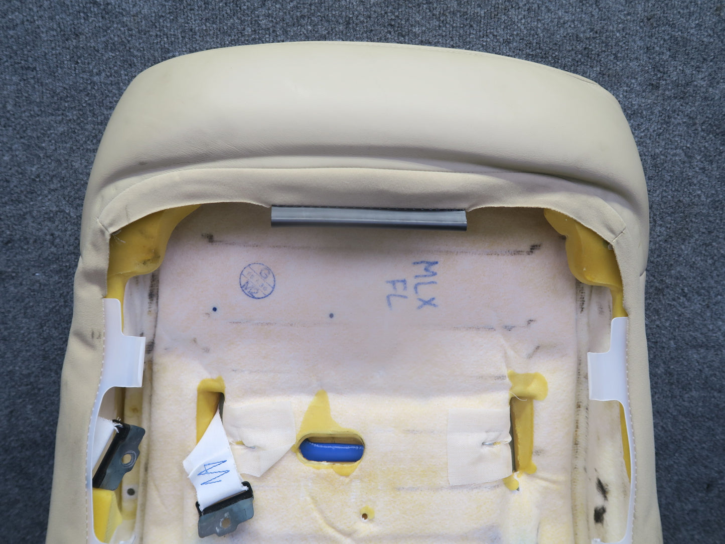2008-2010 Lexus URJ201L LX570 Front Left Side Leather Seat Upper Cushion