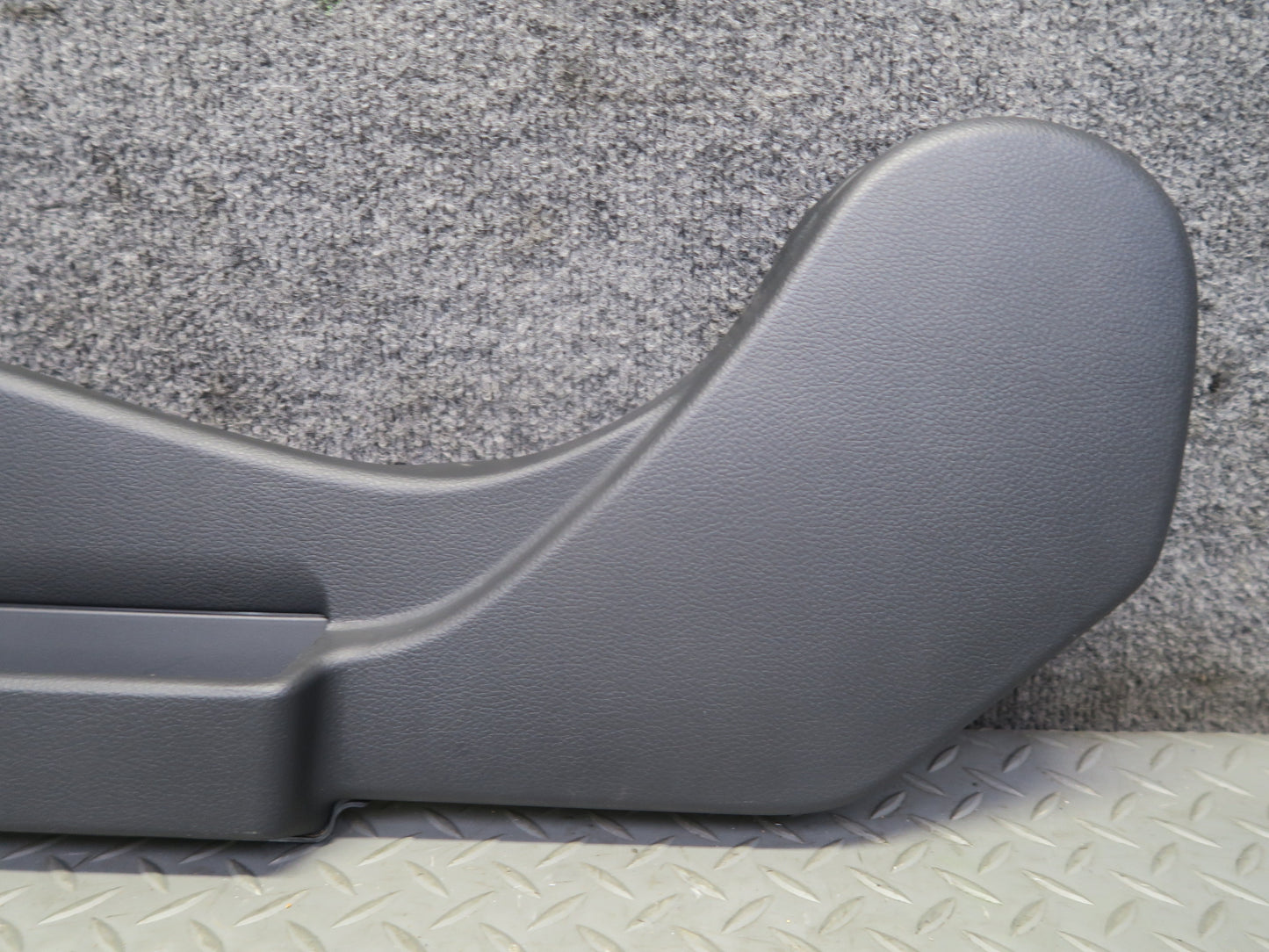 04-09 Nissan 350Z Z33 Left Driver Seat Trim Cover Panel Black 87380-CD010  OEM