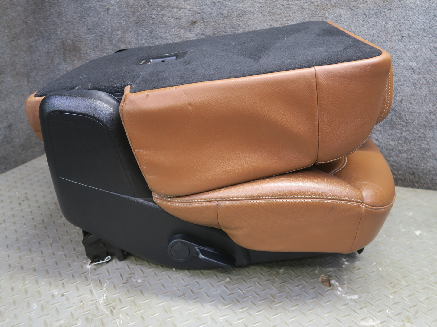 2017-2019 Mercedes X166 GLS450 Rear Right Second 2ND ROW Side Leather Seat Brown