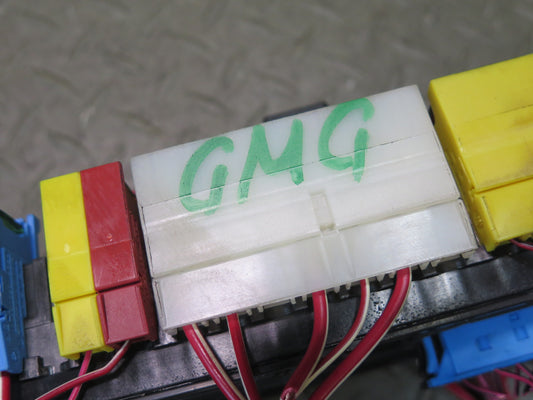 2017-2019 Mercedes X166 GLS450 Fuse Relay Junction Box Block 1665402350