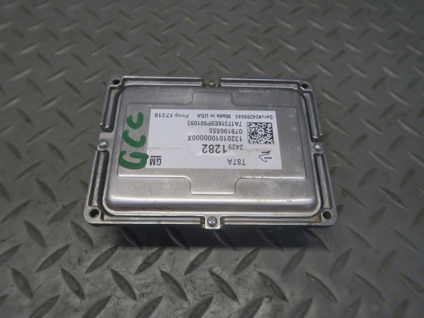 2018 Chevrolet Camaro SS 6.2L LT1 Transmission Control Module 24291282 OEM