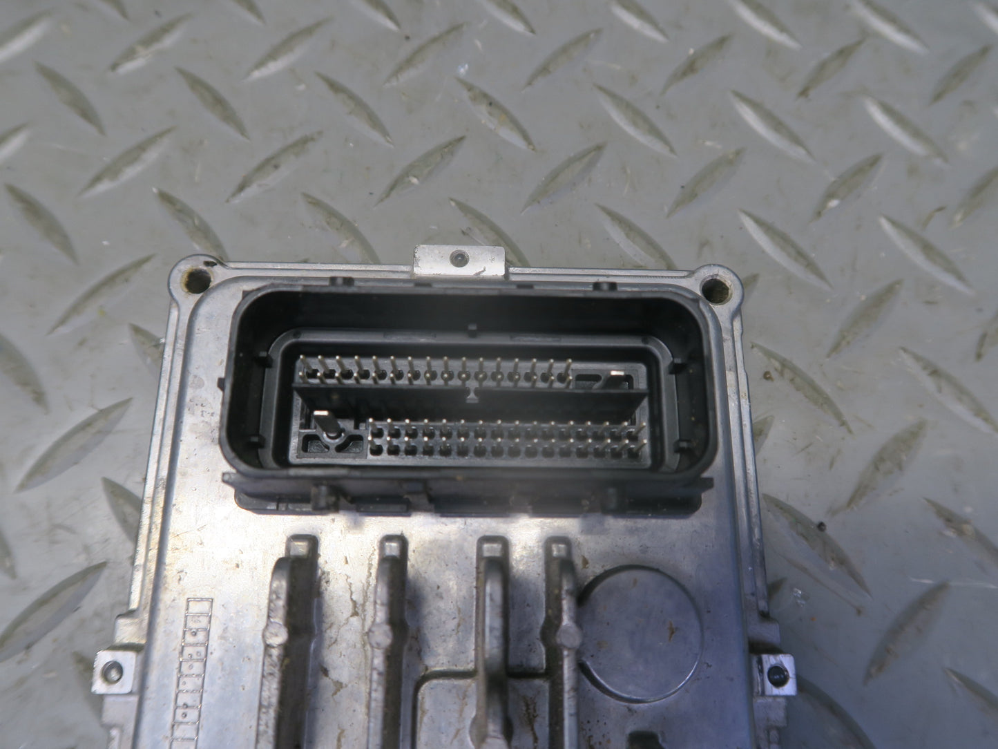 2018 Chevrolet Camaro SS 6.2L LT1 Transmission Control Module 24291282 OEM