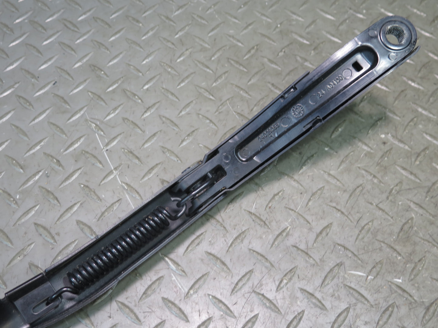 2017-2019 Mercedes X166 GLS450 Front Windshield Left & Right Wiper Arm Set of 2