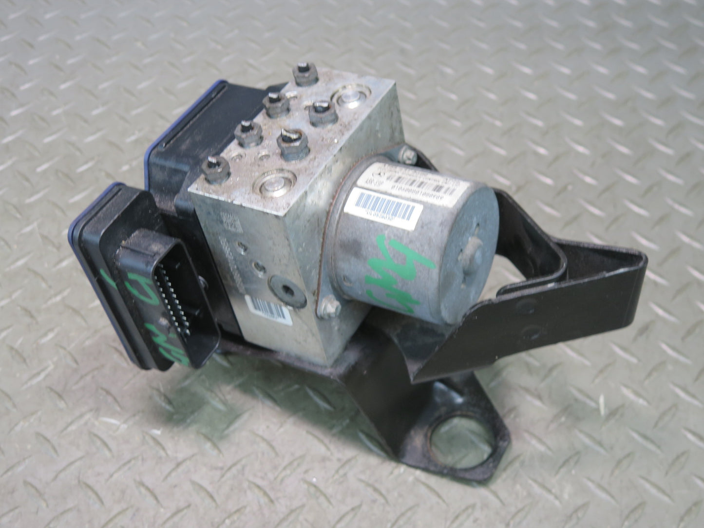 2017-2019 Mercedes X166 GLS450 Anti Lock Brake ABS Pump Module 1664310600