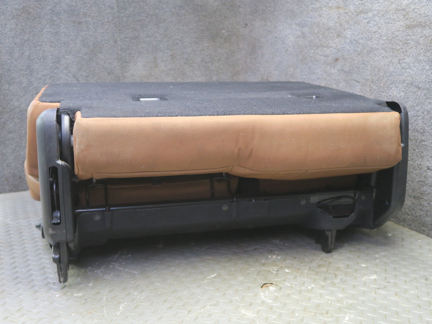 2017-2019 Mercedes X166 GLS450 Rear Left Second 2ND ROW Side Leather Seat Brown