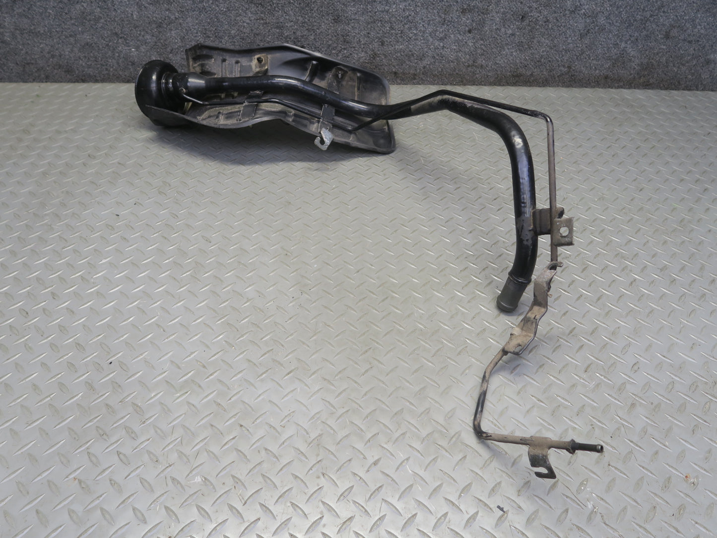 04-06 Nissan 350Z Convertible VQ35DE Fuel Filler Neck w Shield 34K Miles OEM