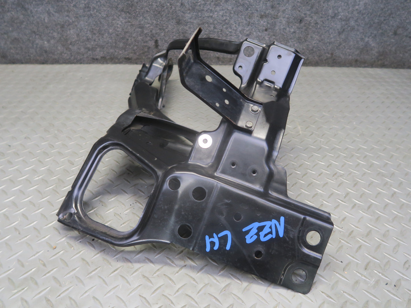 03-07 Nissan 350Z Z33 Front Left Headlight Bracket Radiator Support Panel OEM