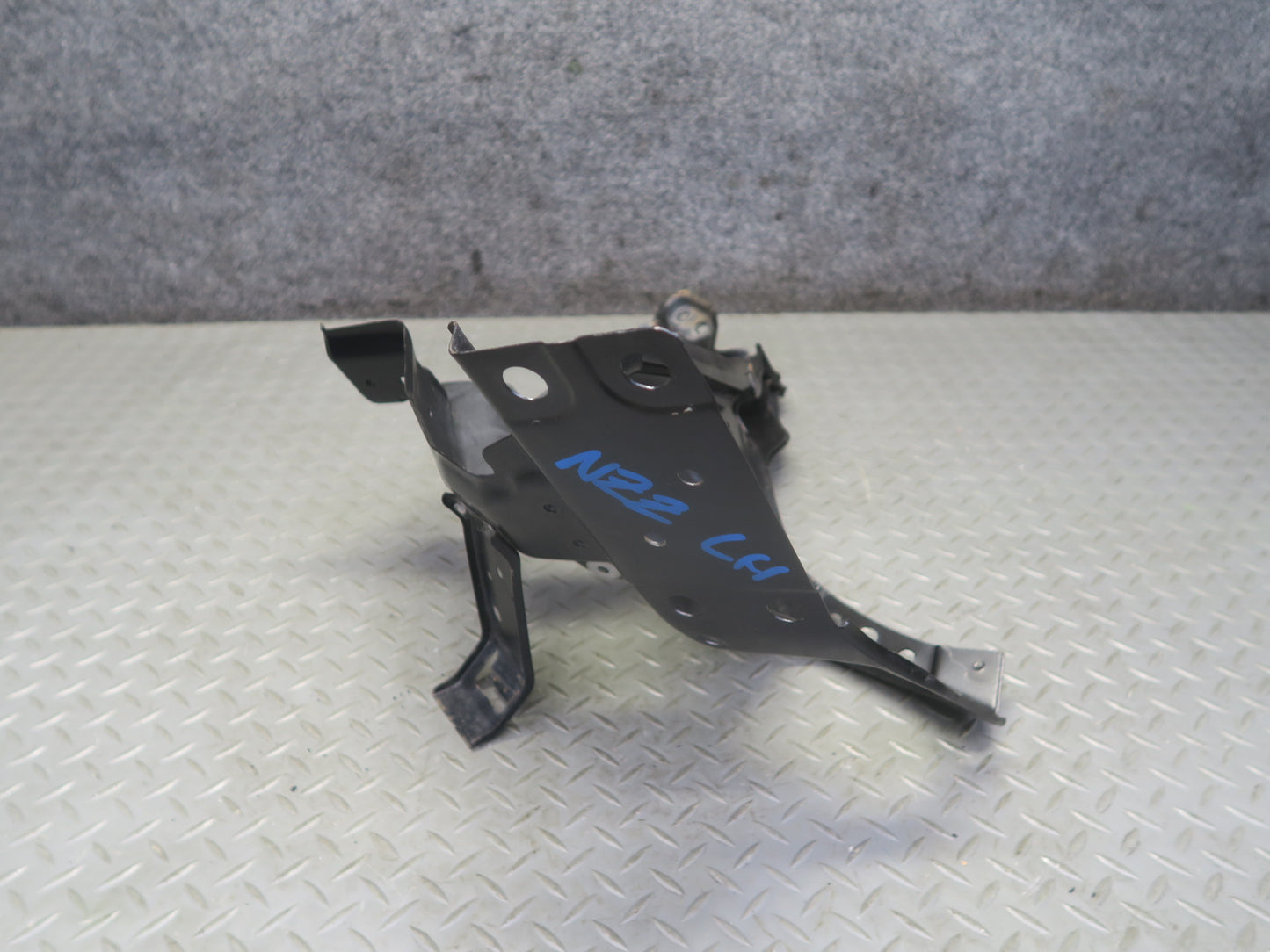 03-07 Nissan 350Z Z33 Front Left Headlight Bracket Radiator Support Panel OEM