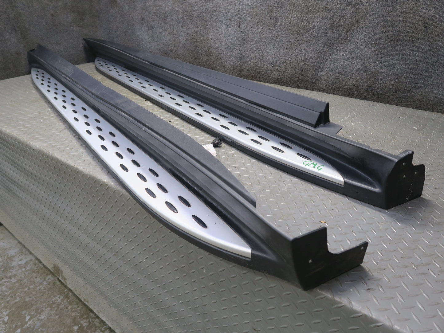 2017-2019 Mercedes X166 GLS450 Left & Right Side Step Running Board Set of 2