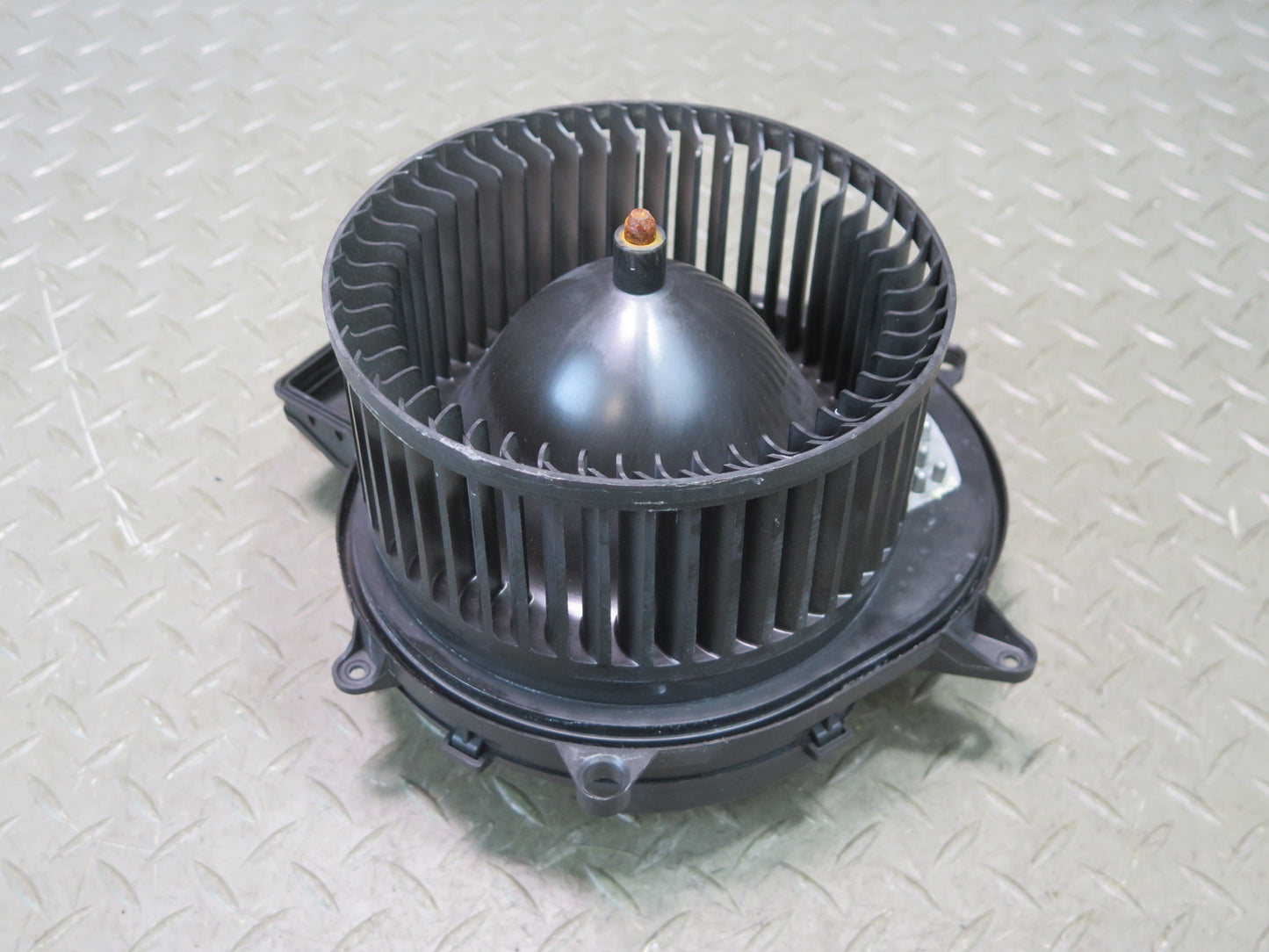 2017-2019 Mercedes X166 GLS Front A/C Heater Blower Motor Fan w Resistor