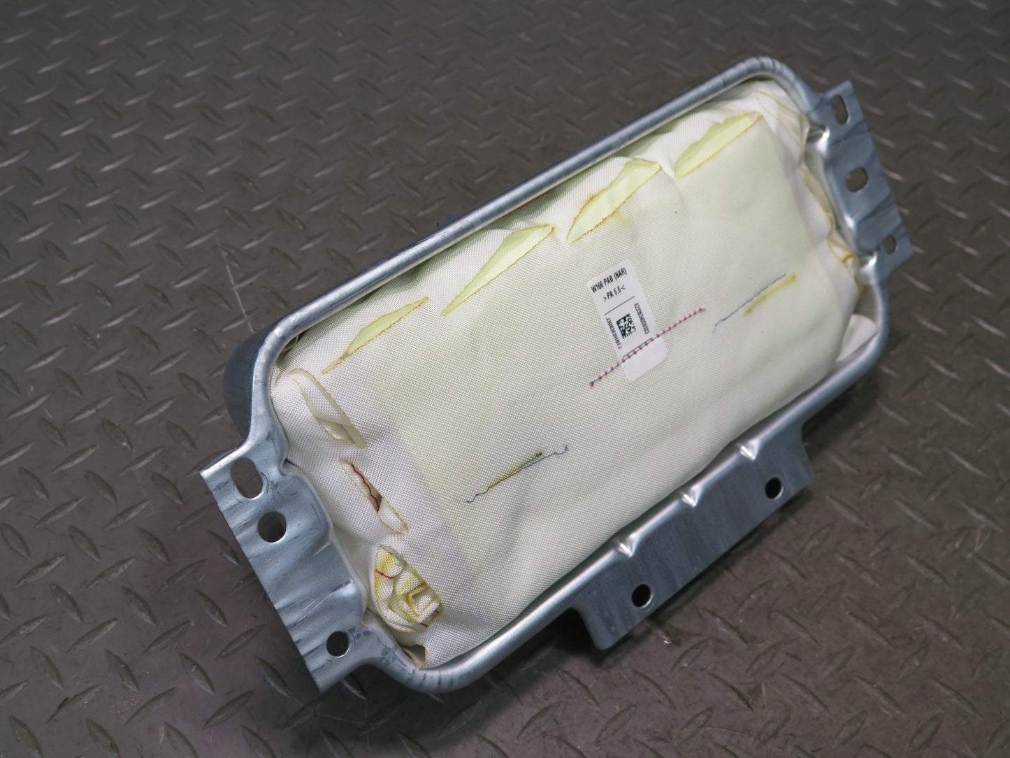 17-19 MERCEDES X166 GLS450 FRONT RIGHT PASSENGER SIDE DASH SRS AIRBAG OEM
